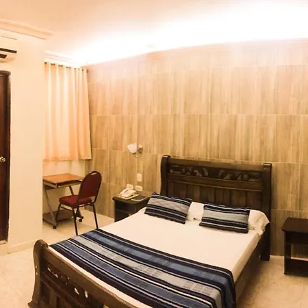 Hotel Mariand Plaza